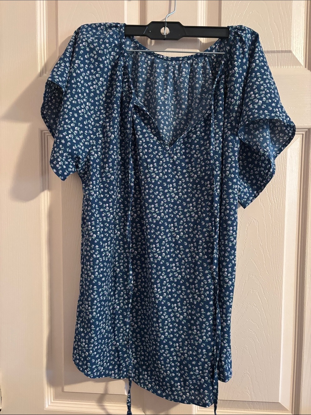 Women's Blue Floral Short Sleeve Blouse